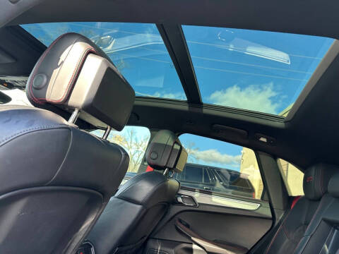 2017 Porsche Macan GTS