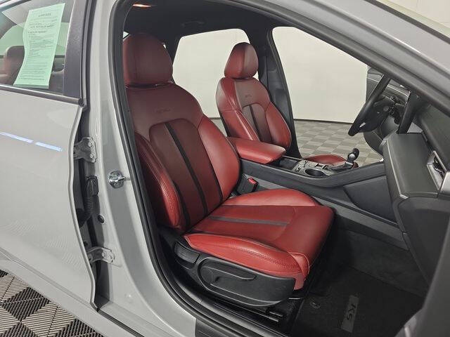 2023 Kia K5