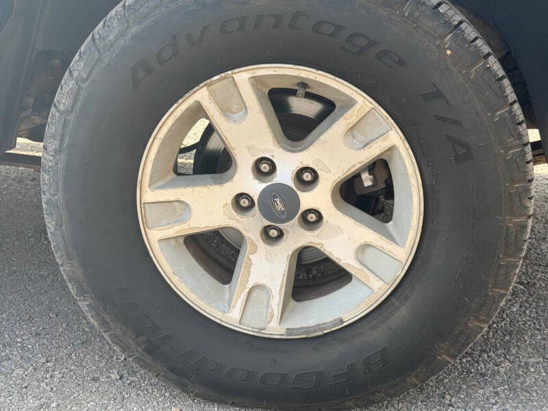 2005 Ford Explorer Sport Trac XLT