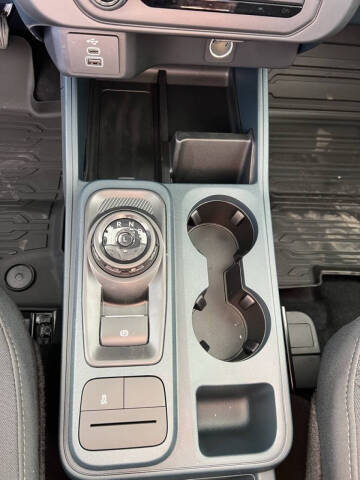 2025 Ford Maverick XL