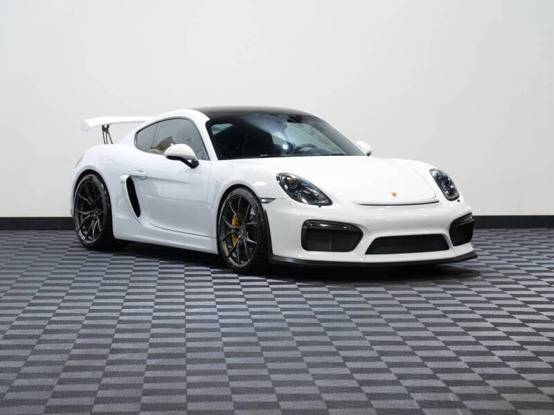 2016 Porsche Cayman GT4