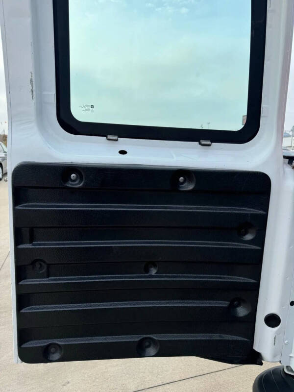 2024 GMC Savana 2500