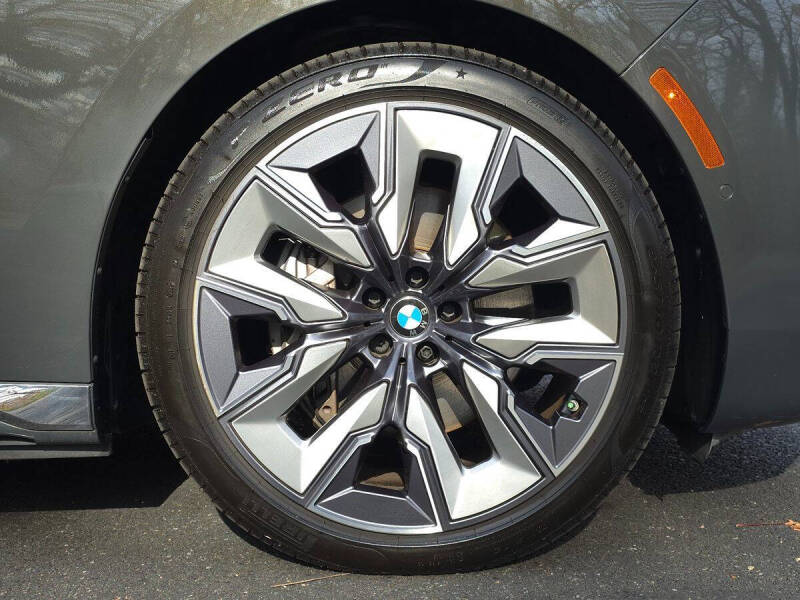 2024 BMW i7 xDrive60