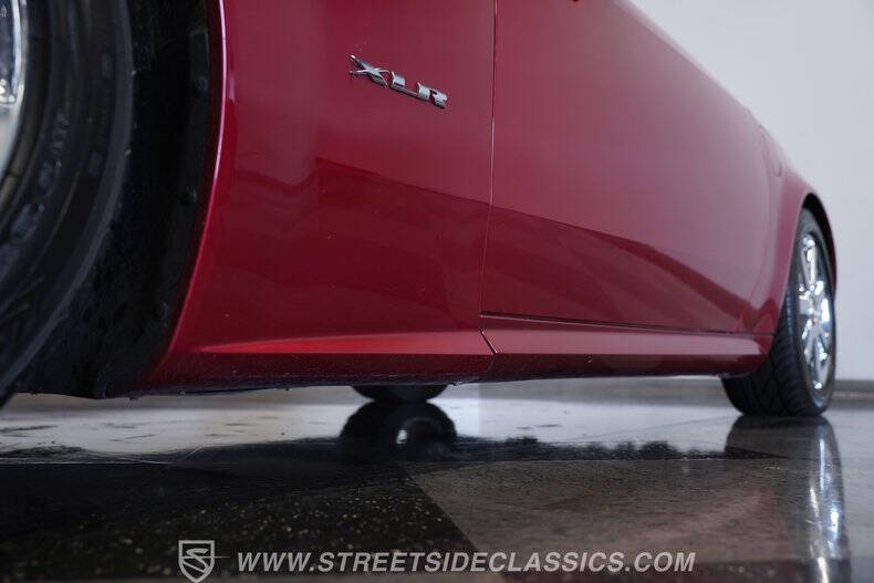 2005 Cadillac XLR