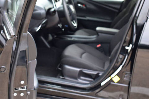 2022 Toyota Prius LE