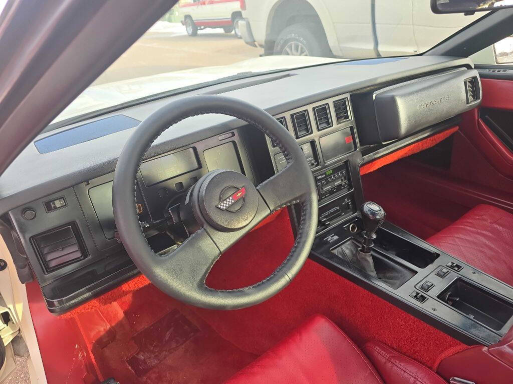 1985 Chevrolet Corvette 52