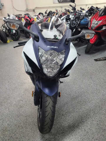 2023 Suzuki GSX-R600