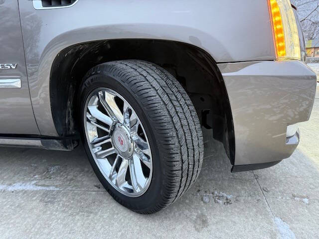 2011 Cadillac Escalade ESV Platinum Edition