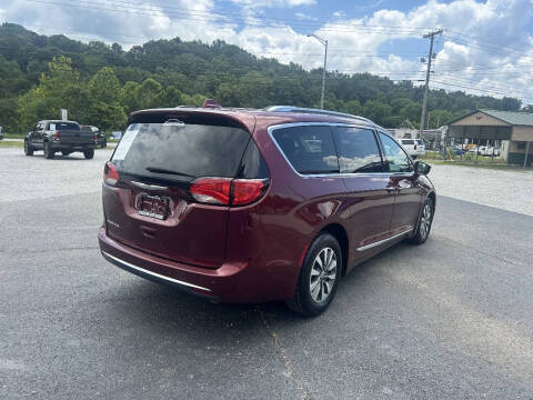 2020 Chrysler Pacifica Touring L Plus