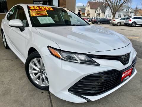 2019 Toyota Camry for sale at Arandas Auto Sales in Milwaukee WI