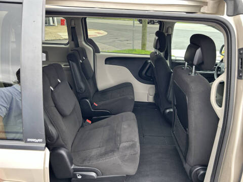 2013 Dodge Grand Caravan SE