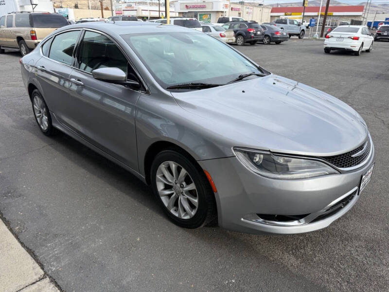2015 Chrysler 200 C