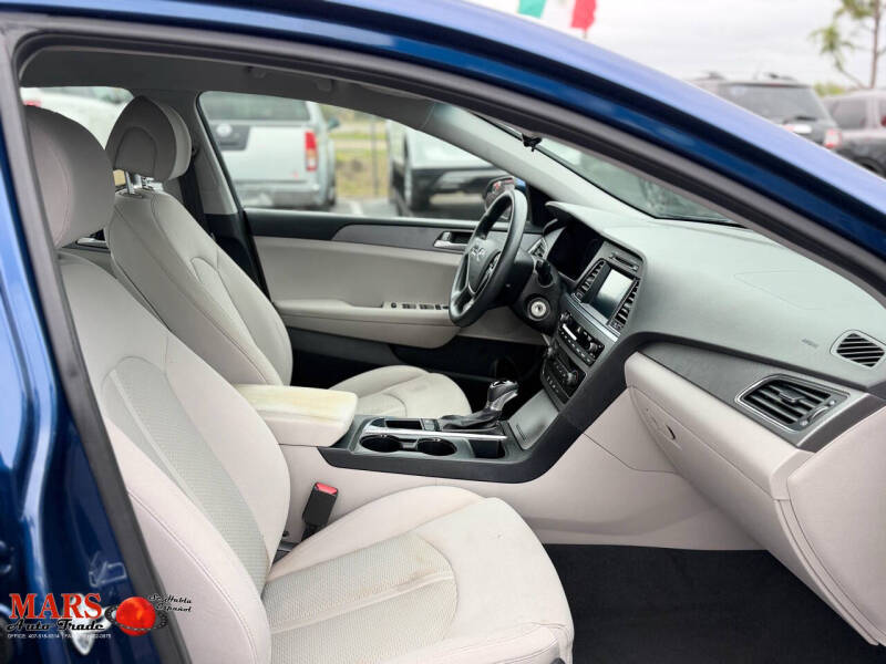 2017 Hyundai Sonata SE