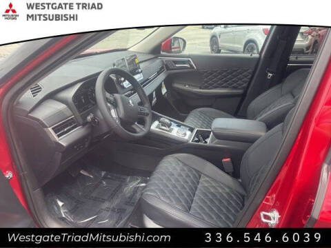 2025 Mitsubishi Outlander PHEV SEL