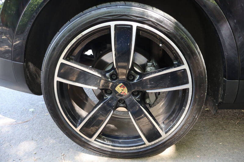 2019 Porsche Cayenne S
