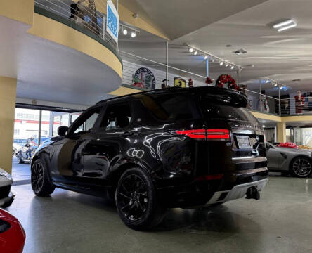 2020 Land Rover Discovery Landmark Edition