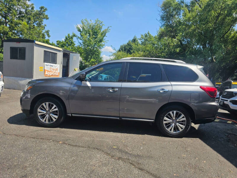 2019 Nissan Pathfinder Platinum