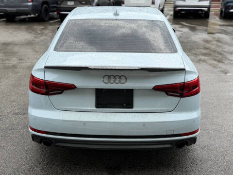 2017 Audi A4 2.0T quattro Premium Plus