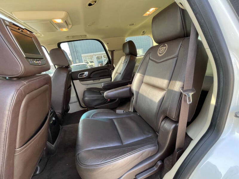 2014 Cadillac Escalade Platinum