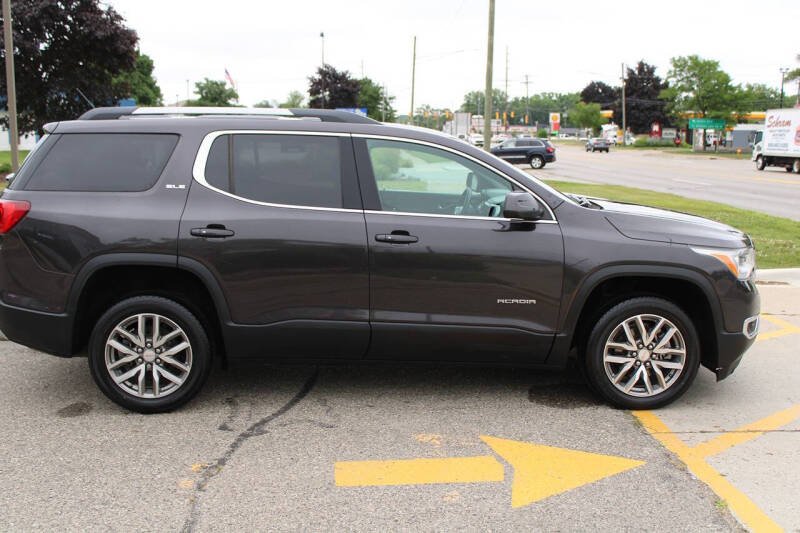 2019 GMC Acadia SLE-2