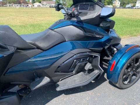2021 Can-Am Spyder® RT SE6