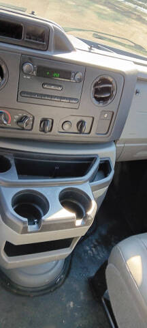 2013 Ford E-Series E-350 SD