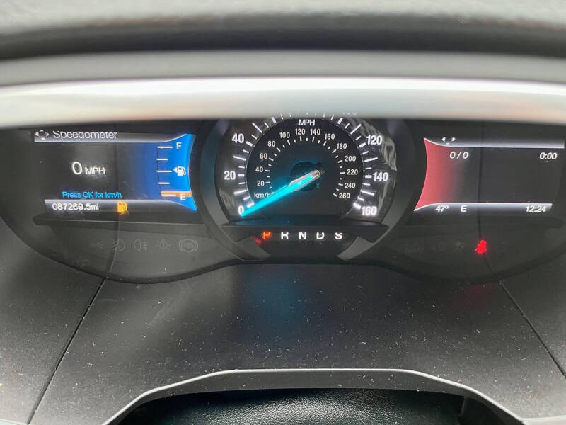 2017 Ford Edge Titanium