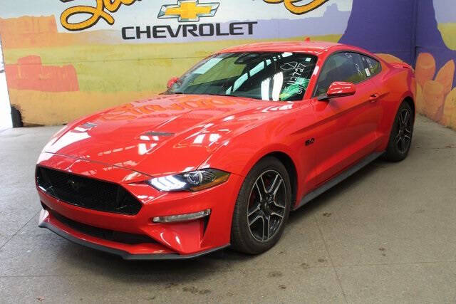 Used 2022 Ford Mustang GT with VIN 1FA6P8CF8N5112727 for sale in Grand Ledge, MI