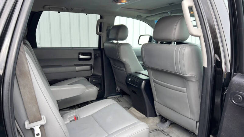 2010 Toyota Sequoia Limited