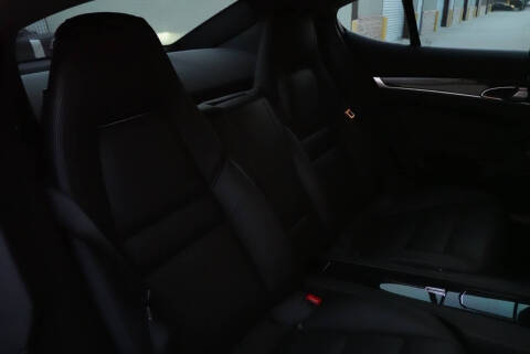 2013 Porsche Panamera 4S