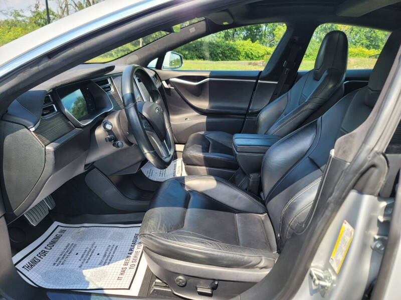 2016 Tesla Model S P90D