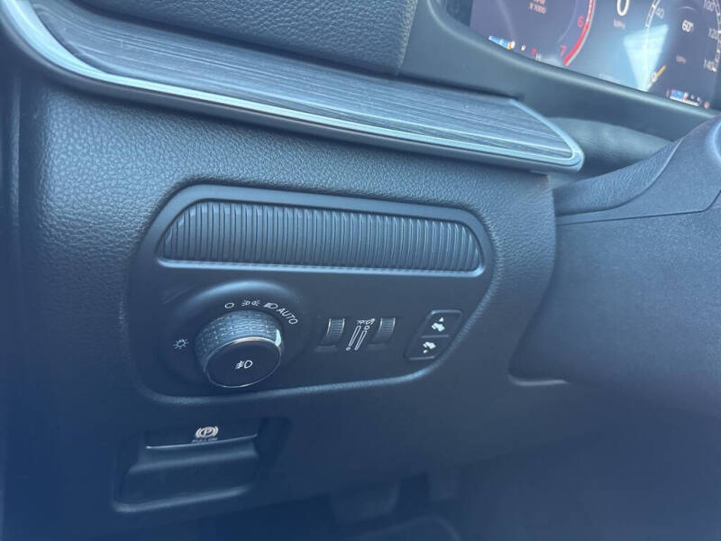 2023 Jeep Wagoneer L Series II