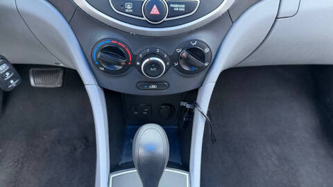 2014 Hyundai Accent GS