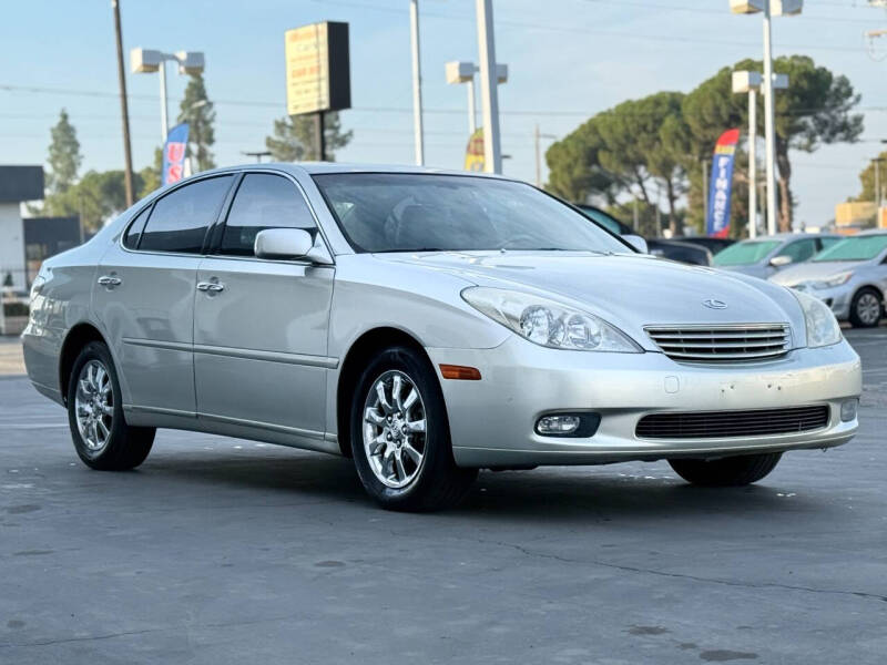 2004 Lexus ES 330