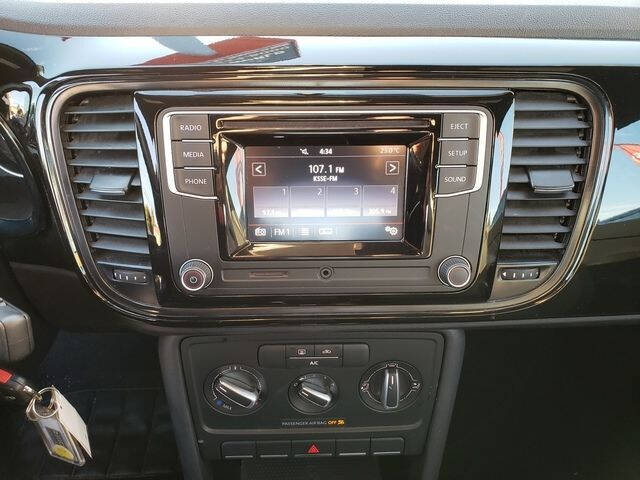 2018 Volkswagen Beetle