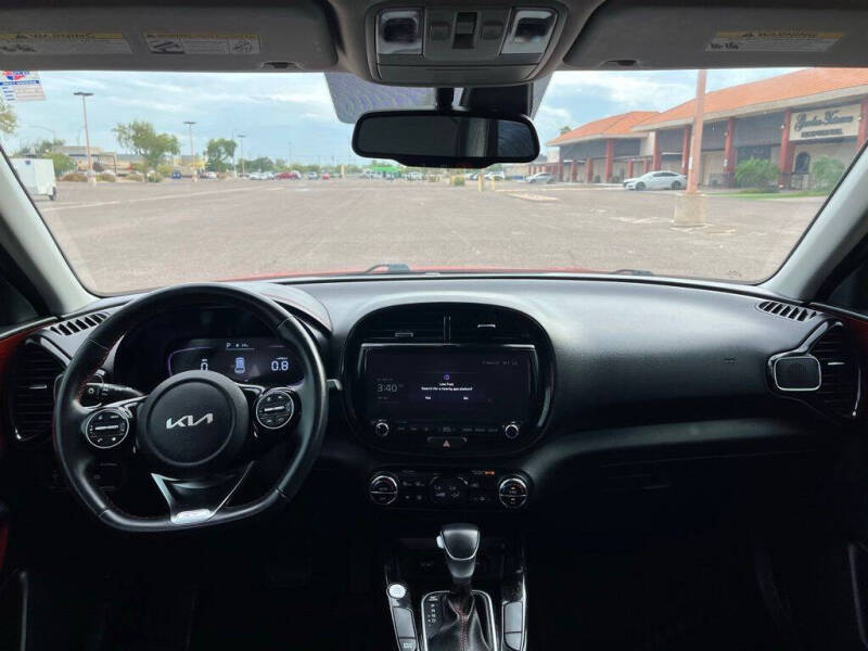 2024 Kia Soul GT-Line