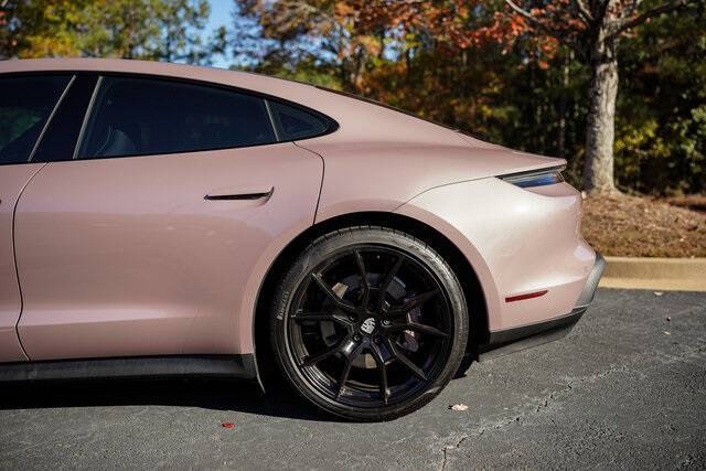 2023 Porsche Taycan