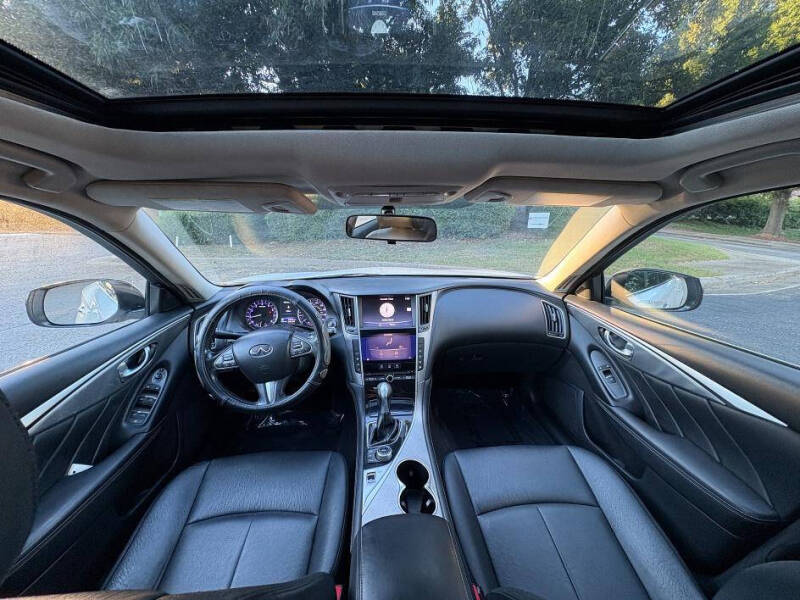 2016 Infiniti Q50