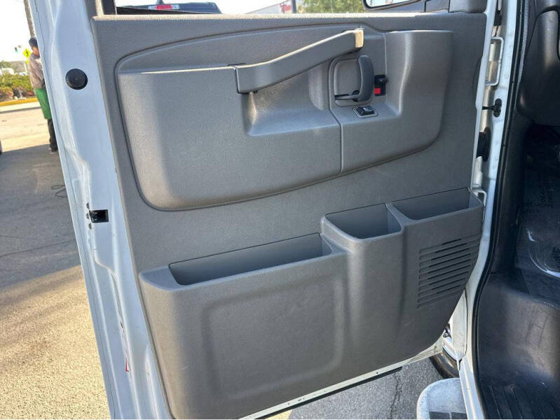 2020 Chevrolet Express 2500