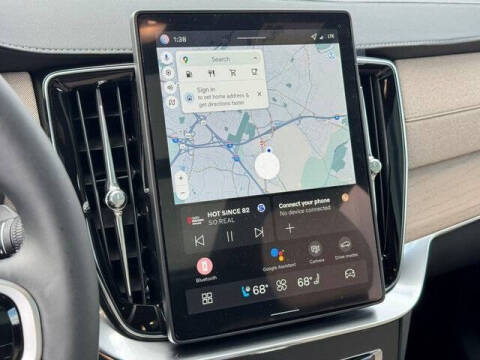 2026 Volvo XC90 B6 Ultra Dark 6P