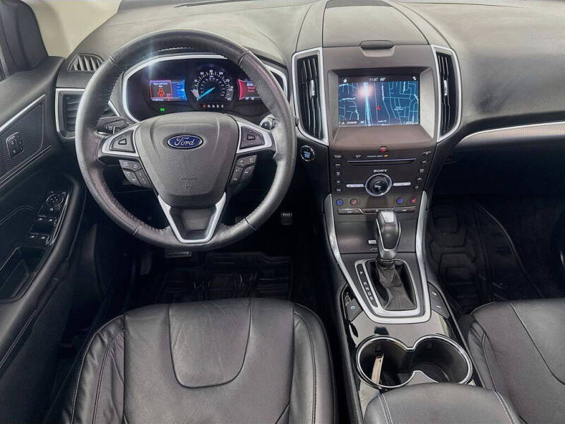 2016 Ford Edge Titanium