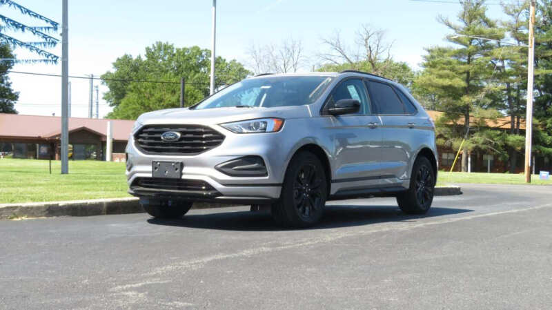2023 Ford Edge SE