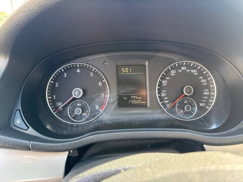 2012 Volkswagen Passat S PZEV