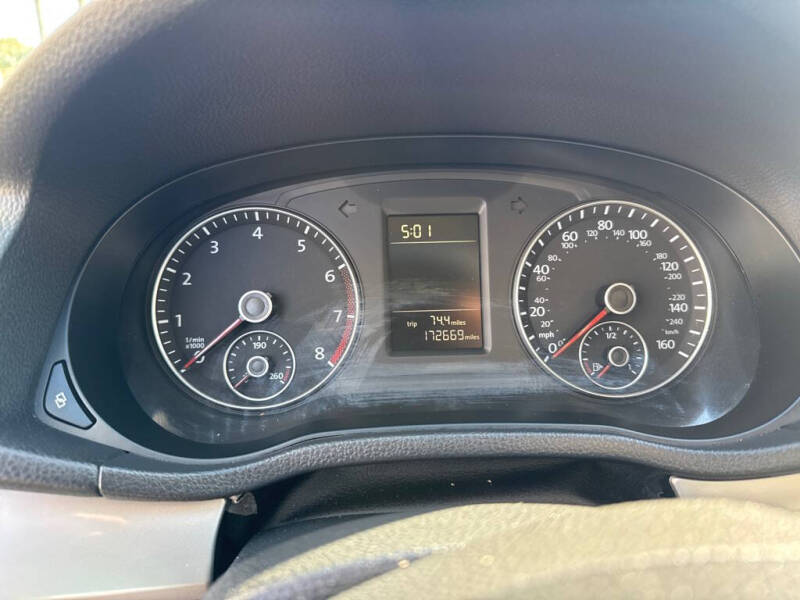 2012 Volkswagen Passat S PZEV