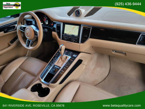 2015 Porsche Macan S