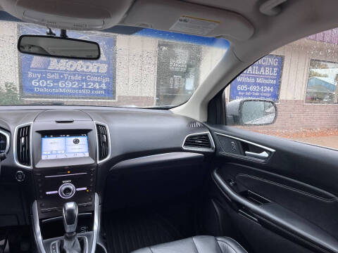 2017 Ford Edge Titanium