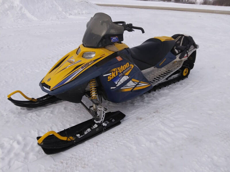 2005 Ski-Doo 600 HO Summit 144