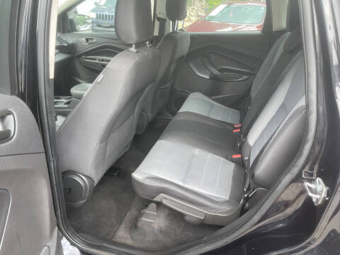 2019 Ford Escape S