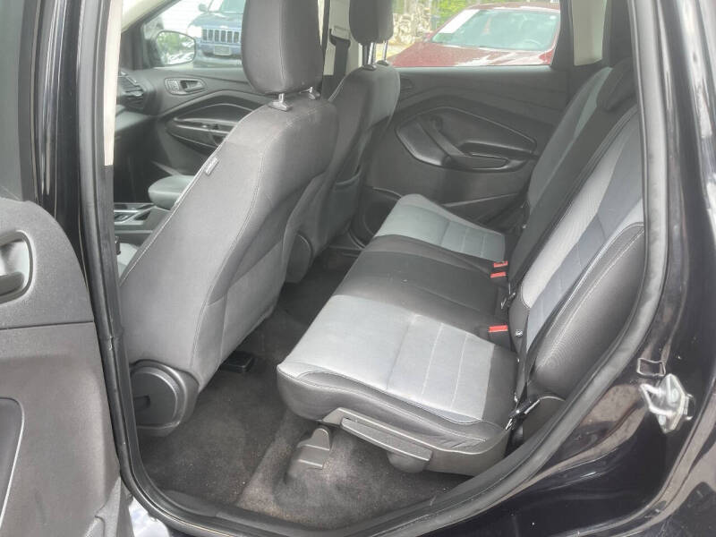 2019 Ford Escape S