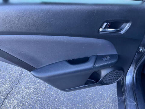 2022 Toyota Prius L Eco